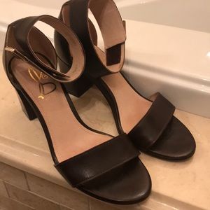 Ankle Velcro wrap sandal